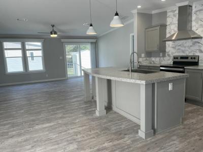 Photo 5 of 21 of home located at 1005 Cloverleaf Circle Brooksville, FL 34601
