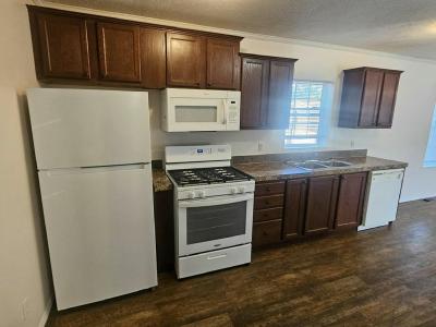 Photo 3 of 8 of home located at 26111 Third St #129 Taylor, MI 48180