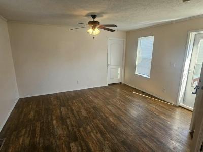 Photo 4 of 8 of home located at 26111 Third St #129 Taylor, MI 48180