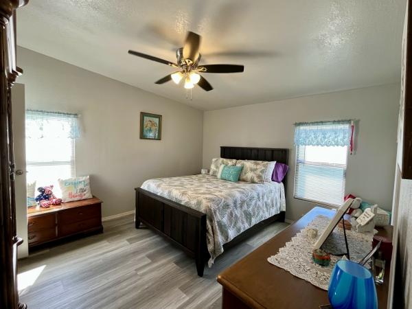 1987 Mobile Home