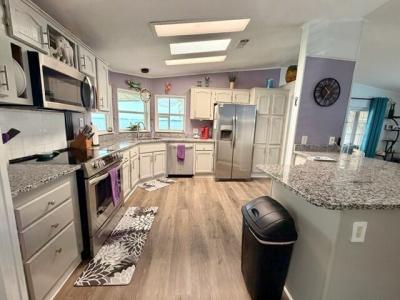 Photo 5 of 14 of home located at 171 Arianna Way Auburndale, FL 33823
