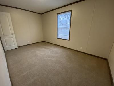 Photo 4 of 8 of home located at 13866 Pinewood Drive Grand Haven, MI 49417