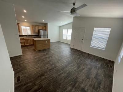 Photo 3 of 20 of home located at 2401 W Southern Ave Lot 093 Tempe, AZ 85282