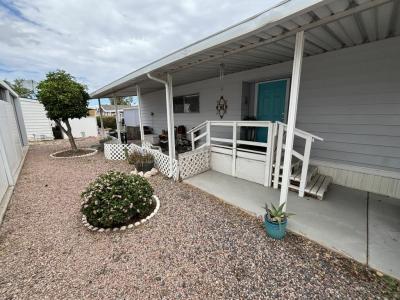 Photo 4 of 20 of home located at 2401 W Southern Ave Lot 194 Tempe, AZ 85282