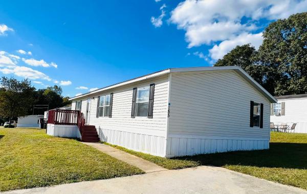 2004 Fleetwood Mobile Home For Sale
