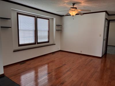 Photo 3 of 13 of home located at 9836 Bellcrest Blvd Fenton, MI 48430