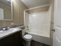 2019 FAIRMONT HOMES 430IN16663A  Home