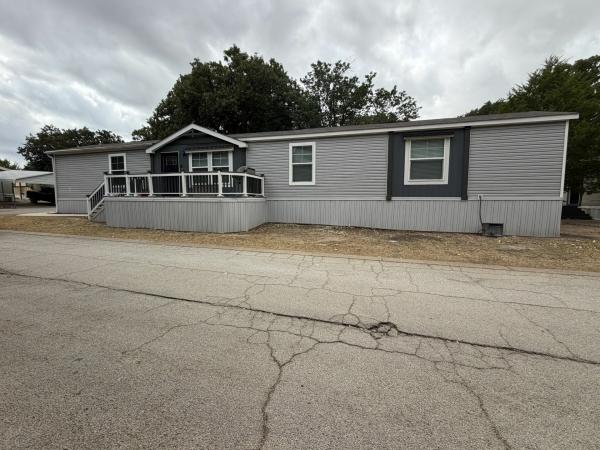 2021 CMH MANUFACTURING INC Mobile Home For Sale