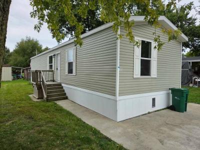 Mobile Home at 423 Carriage Lane Estate Streator, IL 61364
