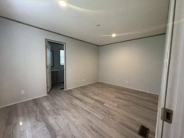 2022 46L016723AH22  Home