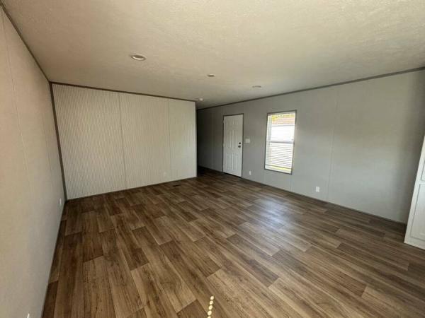 2026 22CCS16763BH26  Home
