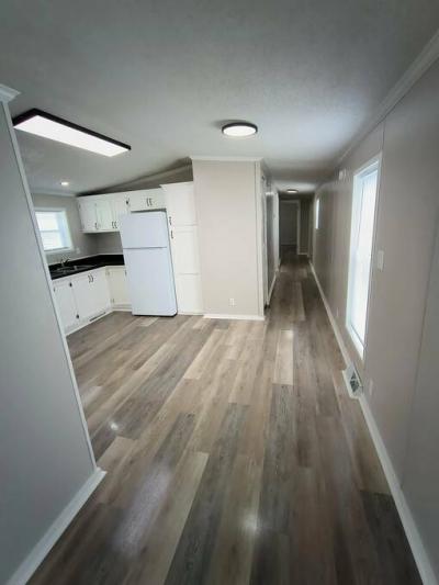 Mobile Home at 2441 W 250 S Lot 156 Warsaw, IN 46580