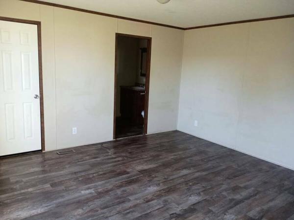 2016 RA1680203S  Home
