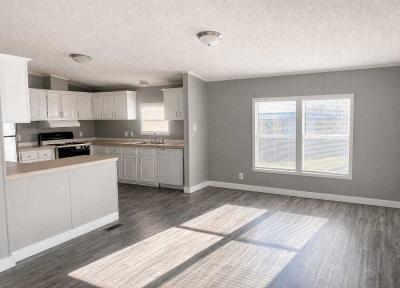 Photo 3 of 8 of home located at 330 Horseshoe Loop Lot 32 Liberty Hill, TX 78642