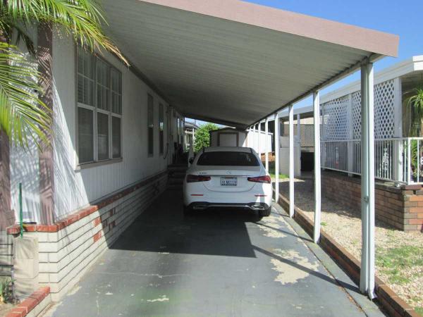 1992 Fleetwood Sandalwood Mobile Home