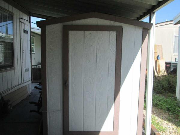1992 Fleetwood Sandalwood Mobile Home