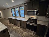 Commodore Sapphire Mobile Home