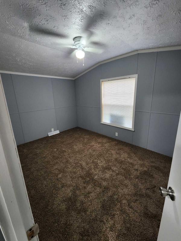 2005 Dutch Millenium Mobile Home