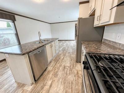 Photo 4 of 13 of home located at 448 California St. NW #112 Hutchinson, MN 55350
