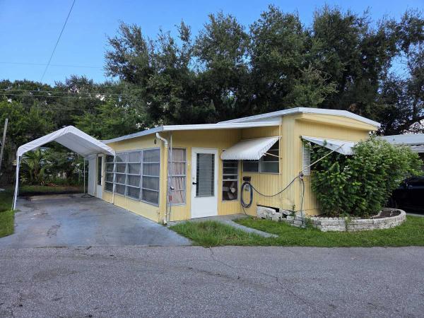 Photo 1 of 2 of home located at 12300 Seminole Blvd #18 Largo, FL 33778