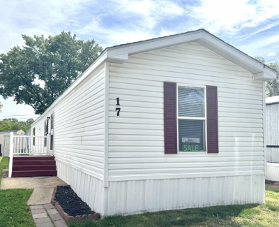 Mobile Home at 17 Carling Circle Halethorpe, MD 21227