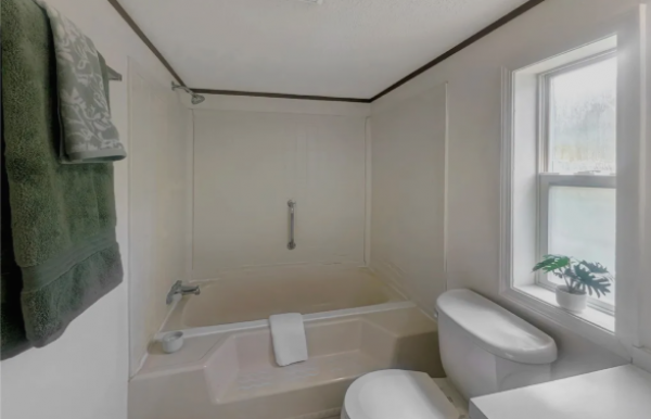 1995 Homark Royal American Manufactured Home