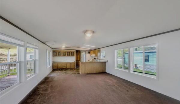 1995 Homark Royal American Manufactured Home