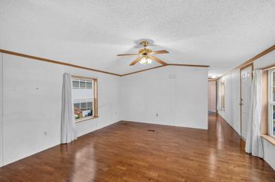 Photo 4 of 30 of home located at 2599 Lexington Ave N Lot 322 Roseville, MN 55113