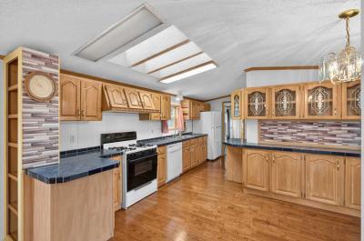 Photo 5 of 30 of home located at 2599 Lexington Ave N Lot 322 Roseville, MN 55113