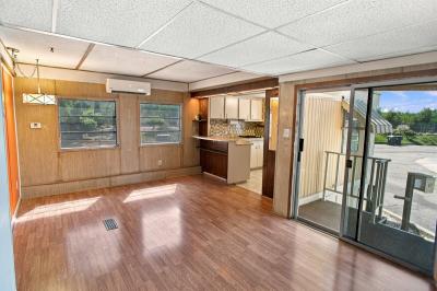 Photo 4 of 16 of home located at 18204 Soledad Canyon Road Spc 47 Canyon Country, CA 91387