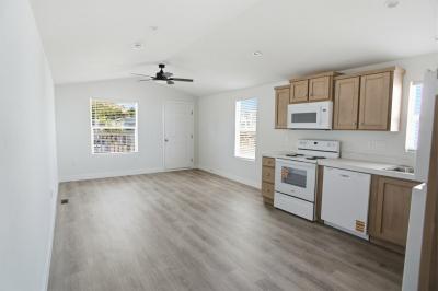 Photo 4 of 12 of home located at 23830 Newhall Avenue Spc 69 Newhall, CA 91321