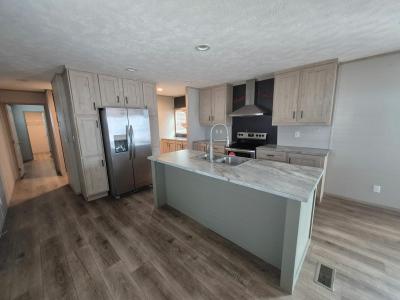 Photo 3 of 18 of home located at 4300 Sunwest Lane Carlsbad, NM 88220