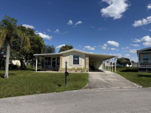 Photo 1 of 2 of home located at 25613 Limequat Court L-049 Bonita Springs, FL 34135