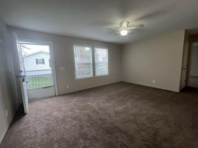 Photo 3 of 11 of home located at 5079 Dewbury Ct Sterling Heights, MI 48310