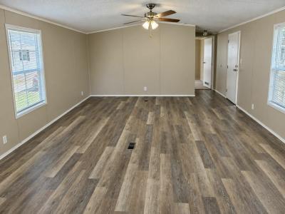 Mobile Home at 3707 Diplomat Ln Lot Dip3707 Louisville, TN 37777
