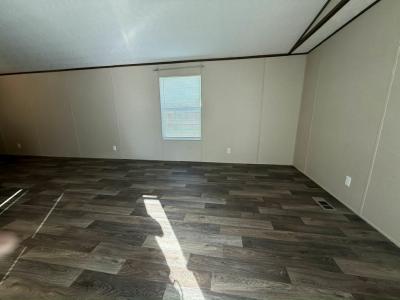 Photo 3 of 14 of home located at 7400 Glen Leaf Dr., #163 Shreveport, LA 71129