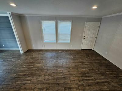 Photo 4 of 12 of home located at 6539 Townsend Rd, #32 Jacksonville, FL 32244