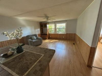 Photo 5 of 17 of home located at 144 Camellia Drive Leesburg, FL 34788