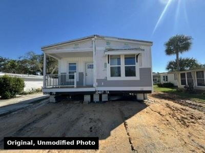 Photo 2 of 6 of home located at 130 South Lake Drive Leesburg, FL 34788
