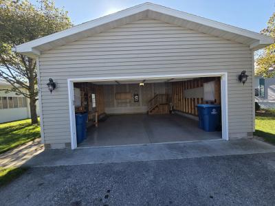 Photo 3 of 15 of home located at 1537 Andrew Traverse City, MI 49686