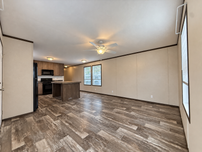 Photo 3 of 25 of home located at 12551 St. Andrew Court #301 Romeo, MI 48065
