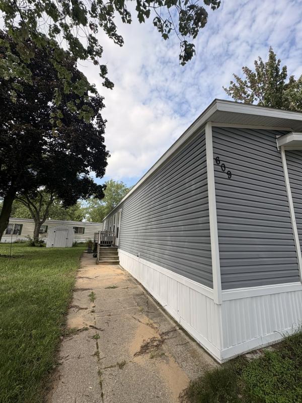 2017 Redman Mobile Home For Sale
