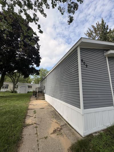 Photo 1 of 8 of home located at 609 Fresno Circle SE Grand Rapids, MI 49548