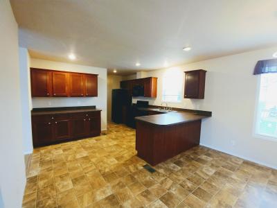 Photo 2 of 15 of home located at 3614 Silver Leaf White Lake, MI 48383