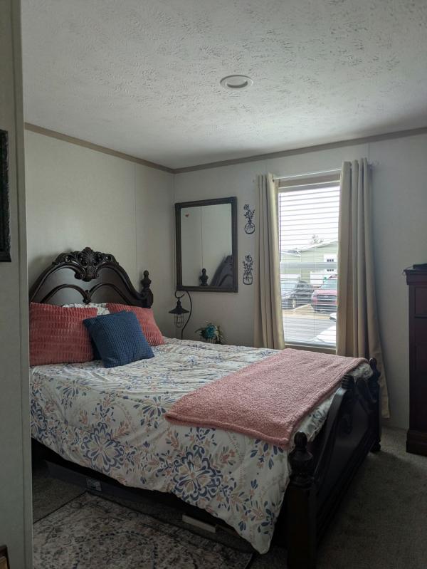 2025 Clayton 725 95AUR28603AH25S  Home