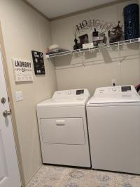 2025 Clayton 725 95AUR28603AH25S  Home