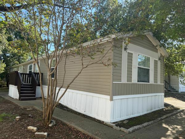 2011 Southern Energy Homes Mobile Home For Sale