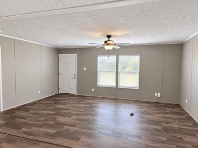 Photo 3 of 9 of home located at 58 Charles Avenue Clarksville, TN 37042