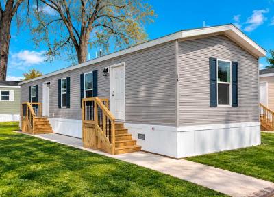 Mobile Home at 1142 Lansing Street Adrian, Mi 49221, Lot 14 Adrian, MI 49221