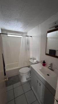 1980 BROO Manufactured Home